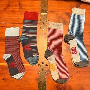 Lot of 4 Green Treat Dress Socks